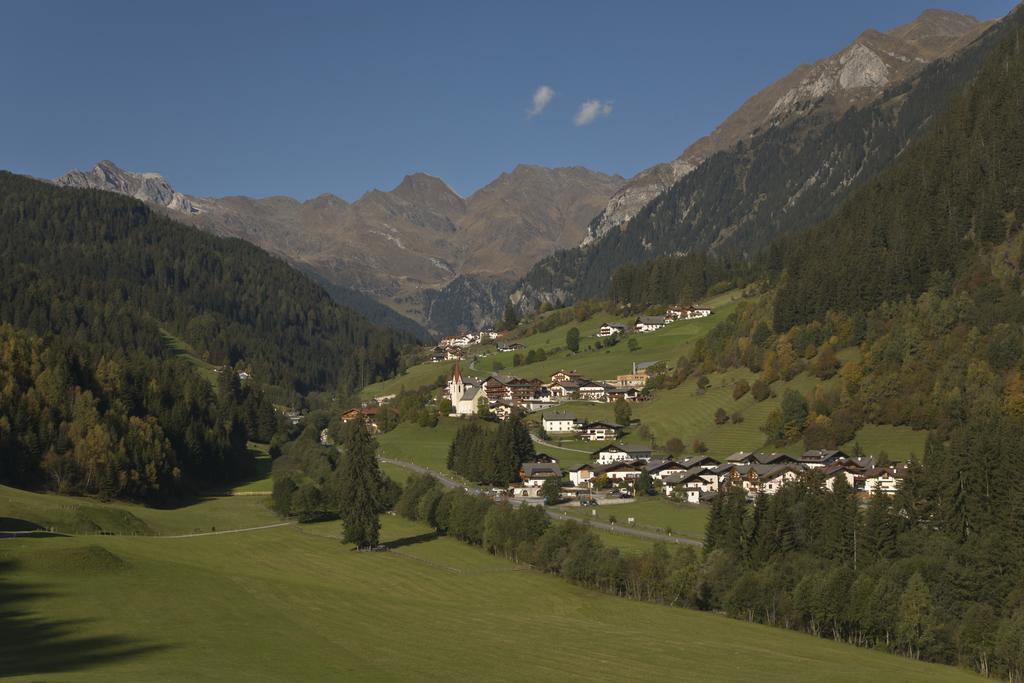 Hotel Schoelzhorn Superior Racines Esterno foto