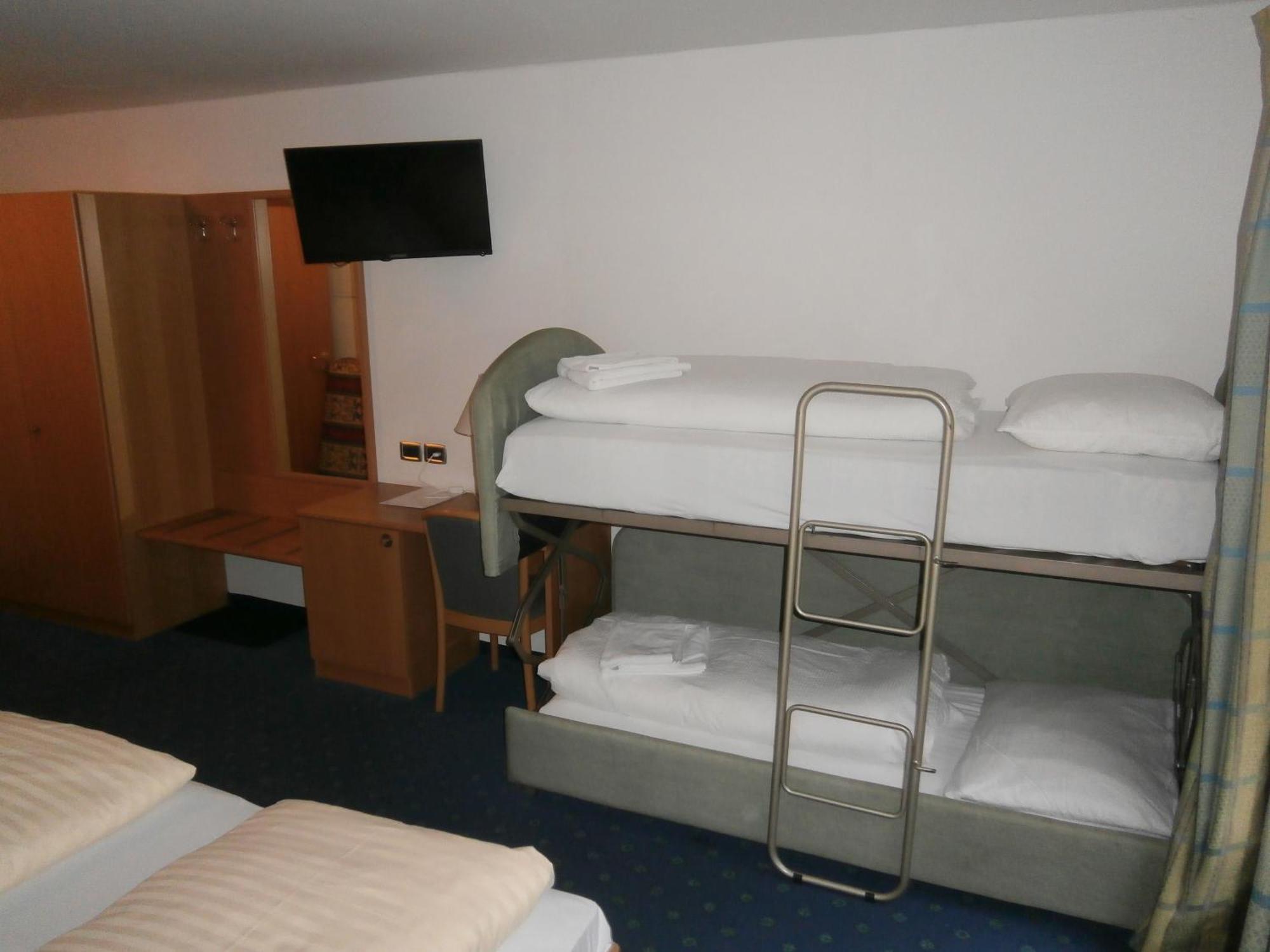 Hotel Schoelzhorn Superior Racines Camera foto
